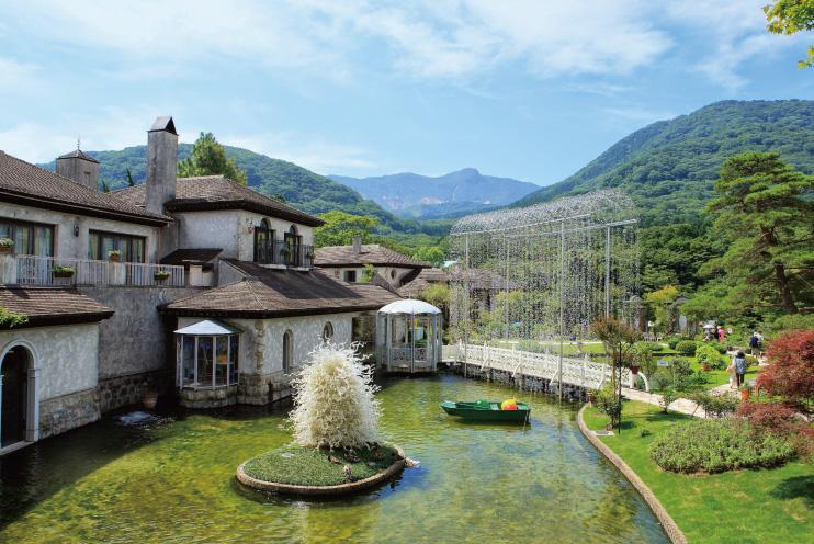 箱根ガラスの森美術館
